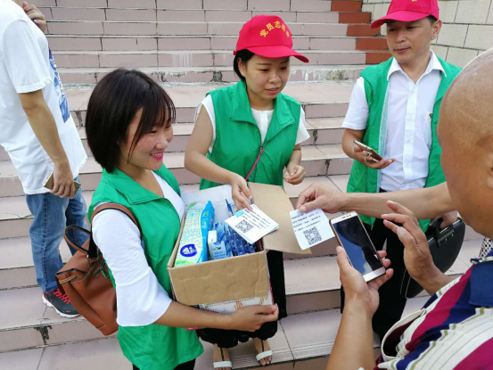 （标题开头加“广西”字样。内容第一段“北海市”前加“广西壮族自治区”字样）北海市8万余人参与反邪教网络签名活动989