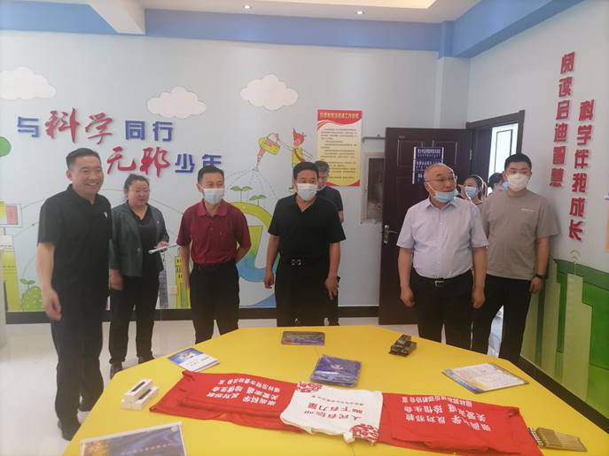 说明: 说明: 5536947